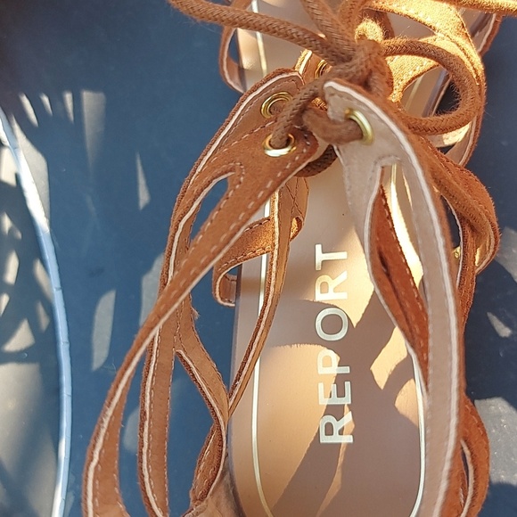 REPORT Gladiator Wedge Sandals/Tie Up/ ZIpper - Picture 4 of 6